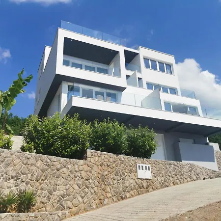Apartment Isabela