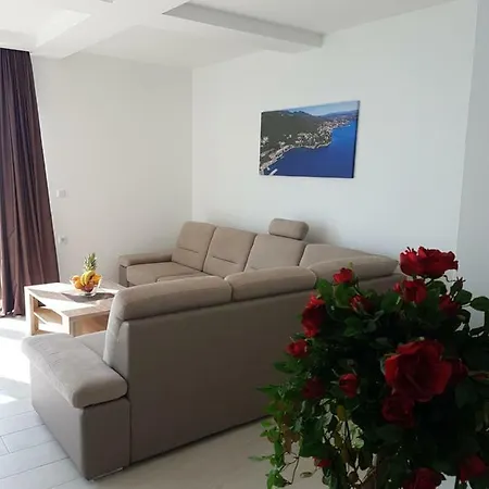 Apartment Isabela Icici