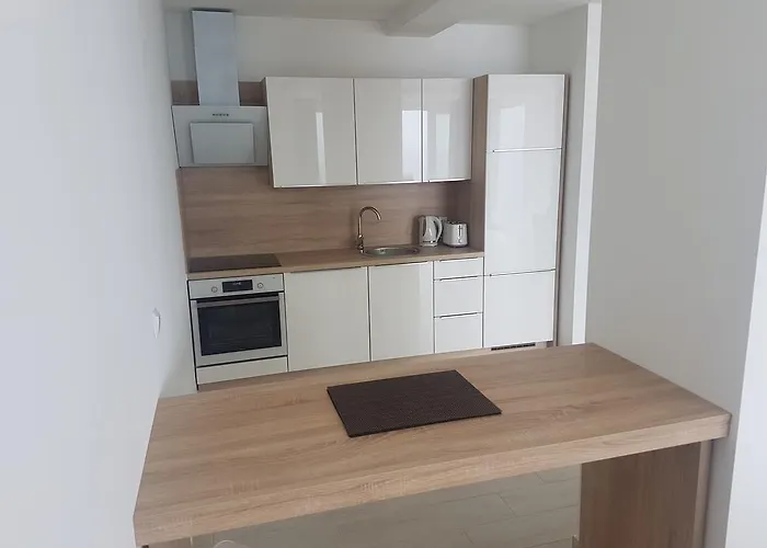 Isabela Apartment Icici