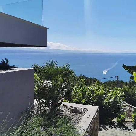 Διαμέρισμα Isabela Ičići