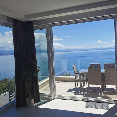 شقة Isabela Ičići